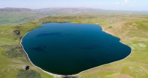 Aygır Gölü: Oluşumu ve Özellikleri